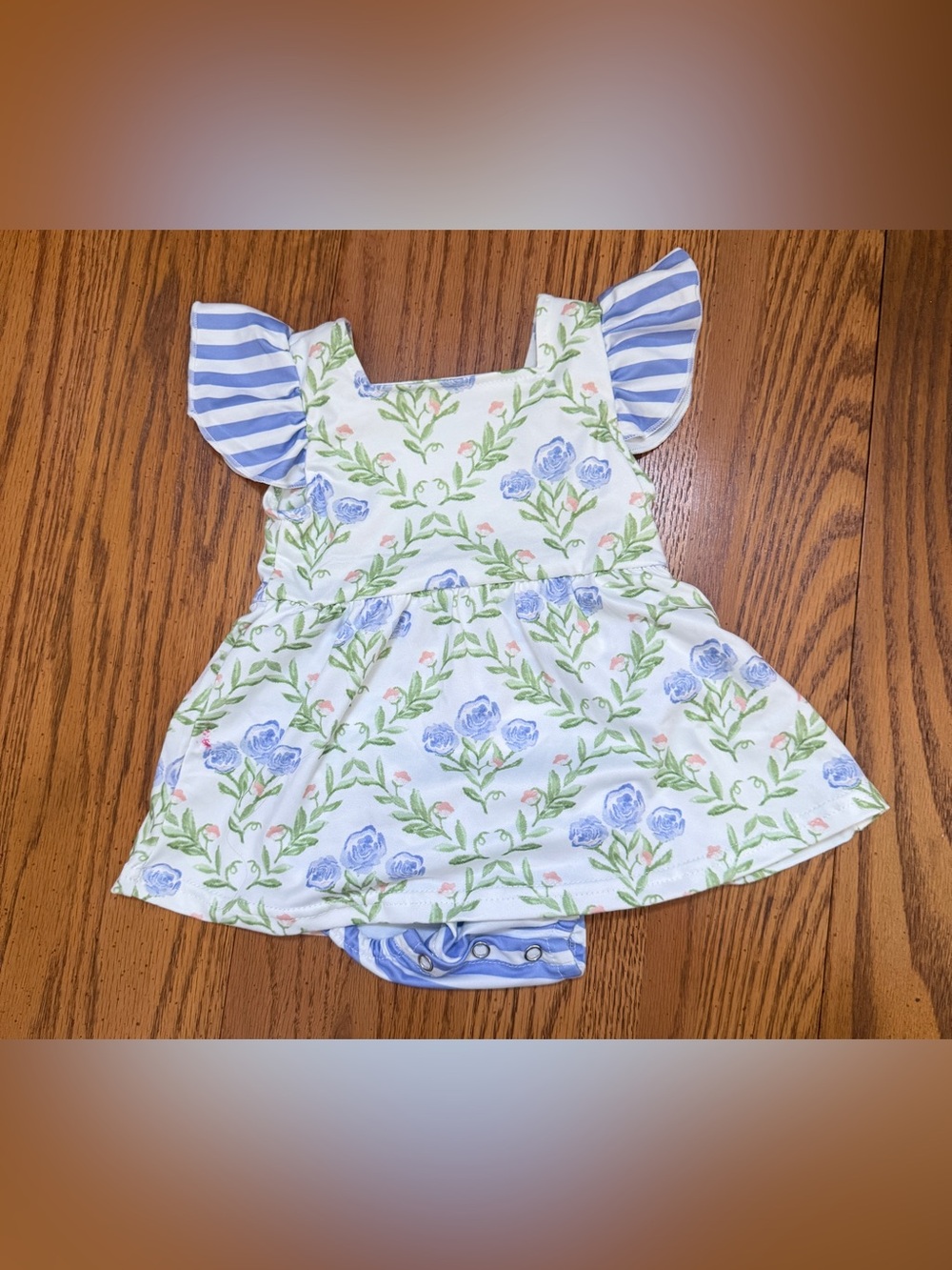 Boutique Flutter Sleeves Floral Bubble Dress